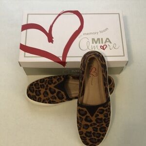MIA AMORE Marcello Lep Fknit Size 7.5 M